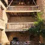 Holiday home L'ancien College *
