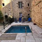 Holiday home L'ancien College Herisson